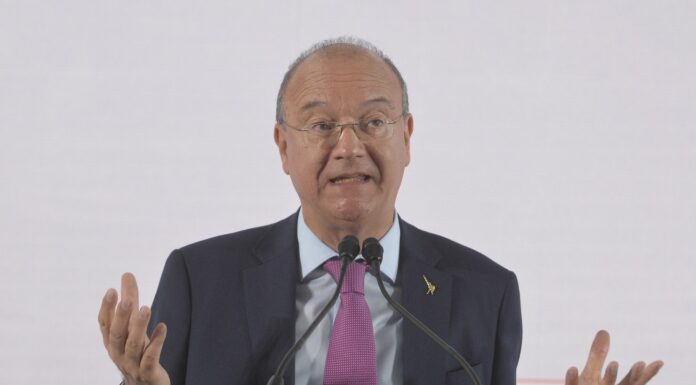 Valditara “Avvieremo sperimentazione dell’intelligenza artificiale a scuola”