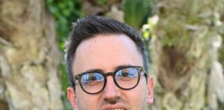 Rifiuti tessili, l’Italia raccoglie solo 2,7 kg per abitante all’anno