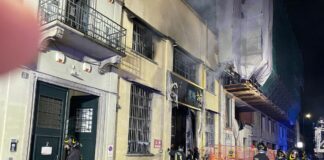 وفاة ثلاثة شبان في حريق بمتجر صيني في ميلانو