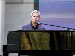 Polmonite interstiziale acuta per Baglioni, il suo Tour posticipato al 2027 / Video