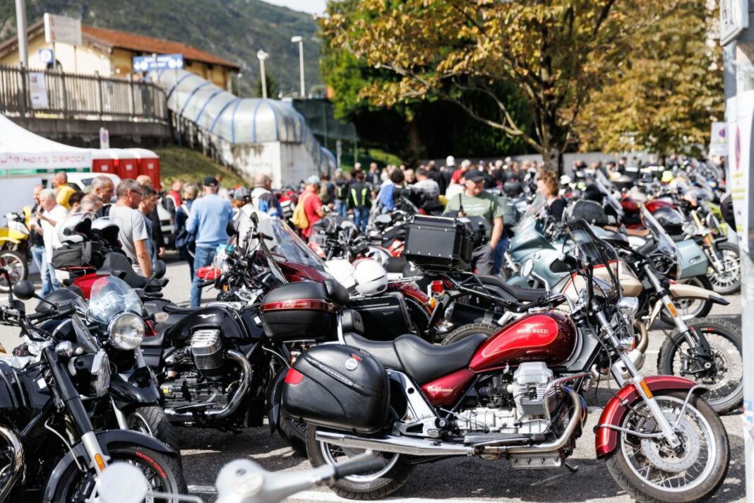 Moto Guzzi Open House, in 30 mila hanno invaso Il "Nido dell'Aquila