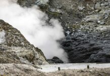Campi Flegrei, nuova analisi sulla natura del bradisismo della caldera