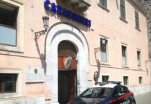 Abusi sessuali su due colleghi, arrestato dipendente di un albergo nel Messinese
