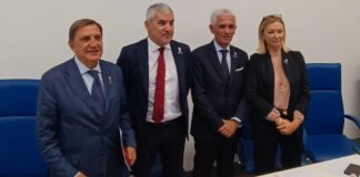 Milano, la Polizia lancia una campagna per prevenzione tumore al seno