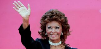 Sophia Loren compie 90 anni, Mattarella “Immagine di bellezza e arte nel mondo”