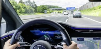 Da Mercedes-Benz nuovo Drive Pilot per guida automatizzata