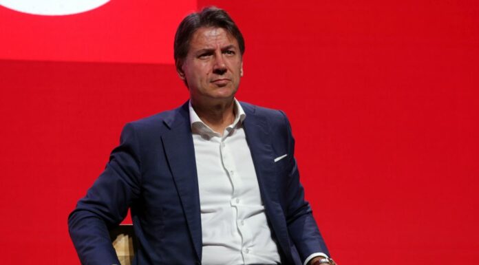 M5S, Conte “Grillo non può sabotare costituente democratica”