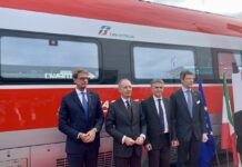 Fs, presentato a Berlino il nuovo Frecciarossa 1000 di Trenitalia