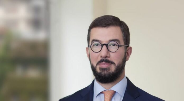 Nei board delle quotate di Piazza Affari più di un membro su due è donna