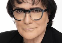 Renato Zero torna a Milano con tre date al Forum di Assago