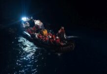 Immigrazione, 29 persone alla deriva a sud di Lampedusa