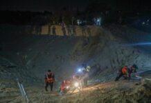 Raid israeliano nel campo di Al-Mawasi, 40 morti