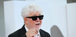 A Venezia Leone d’oro per Pedro Almodóvar, Italia argento con “Vermiglio” di Delpero