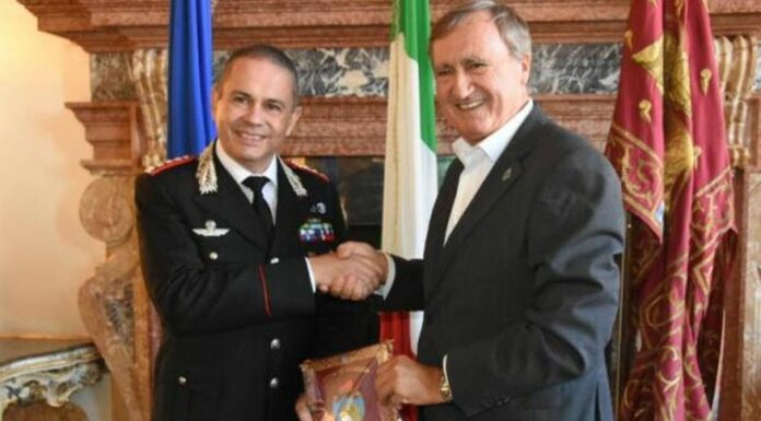 Brugnaro riceve il nuovo comandante provinciale dei Carabinieri Aquilio