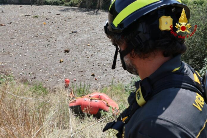 vigili del fuoco ultima GWeIheJXUAAiD65