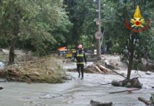 Maltempo, allerta arancione nel Nord Ovest, esondazioni e frane