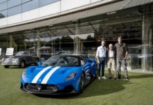 Due MC20 “speciali” per i nipoti di Ettore Maserati