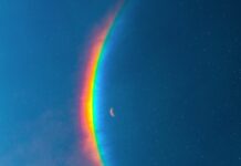 Coldplay, esce il nuovo album “Moon Music”