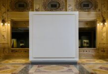 Milano, dal 6 ottobre alle Gallerie d’Italia Surface Veil IV di Ryman