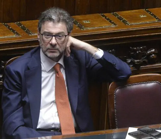 Giorgetti “Servono misure mirate, temporanee e condivise contro il caro energia”