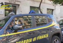 Traffico di droga tra Napoli e provincia, 15 arresti