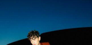 Michele Bravi in “Tu cosa vedi quando chiudi gli occhi tour” al Sistina