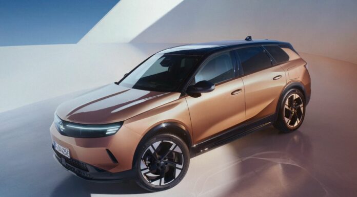 Al via gli ordini del nuovo Opel Grandland