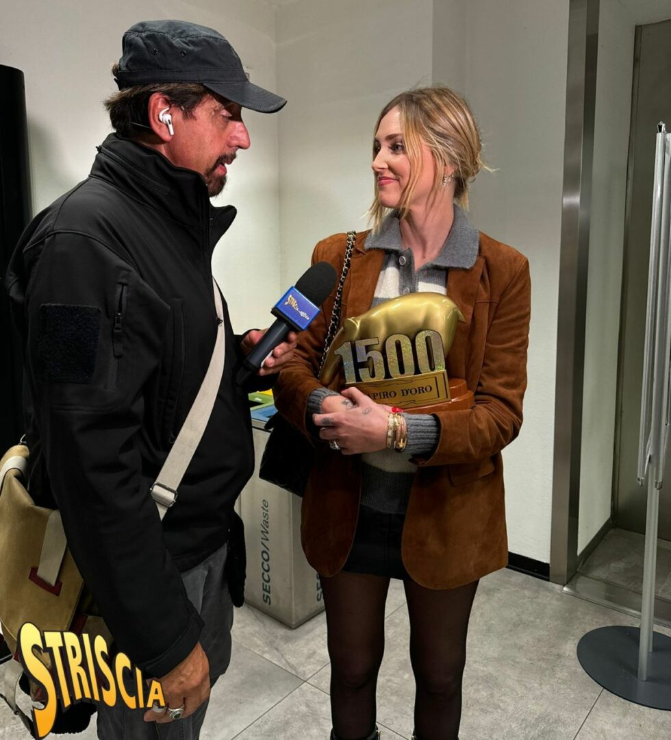 A Chiara Ferragni 1500^ Tapiro d’oro della storia di Striscia la notizia