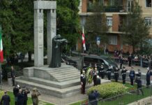 Milano, Presidente Mattarella rende omaggio ai piccoli martiri di Gorla