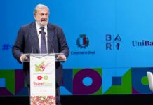 Emiliano al Festival delle Regioni “IA e flussi migratori sono risorse”