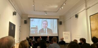 إيطاليا وبريطانيا تناقشان البرلمان ودوره