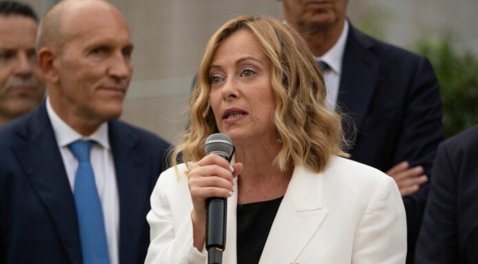 Giustizia, Meloni “No complotto ma menefreghismo per la volontà popolare”