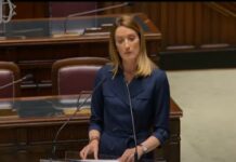 Ucraina, Metsola “Saldamente dalla sua parte, si tratta dell’Europa”