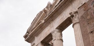 Roma, presentato il primo percorso sonorizzato al Portico d’Ottavia