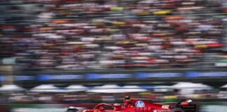 Sainz centra la pole in Messico, quarto Leclerc