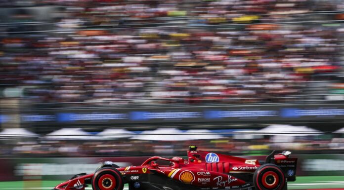 Sainz centra la pole in Messico, quarto Leclerc
