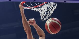 6 punti di Fontecchio nel ko di Detroit, primo stop Lakers