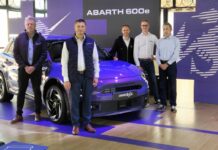 Abarth 600e, lo scorpione più potente di sempre è elettrico