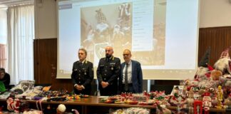 Milano, sequestrati 80 mila giochi di Halloween e Natale non a norma