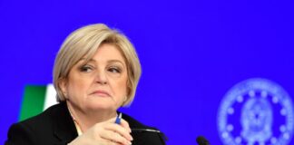 كالديروني: السلامة في العمل أولوية أساسية