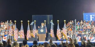 Harris “Trump istigò l’assalto a Capitol Hill”