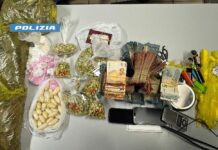 Torino, due arrestati con mille dosi di cocaina, crack e 78 mila euro