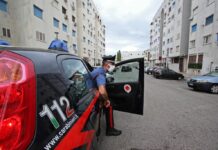Napoli, ucciso nella notte un 19enne, fermato un 17enne