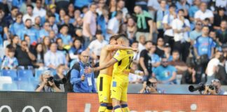 Tris dell’Atalanta a Napoli, doppietta Lookman e gol di Retegui