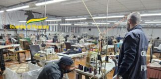 Varese, sequestrato un opificio industriale utilizzato da cinesi