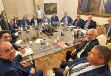 Vertice di maggioranza a Palazzo d’Orleans, accordo sui provvedimenti da varare