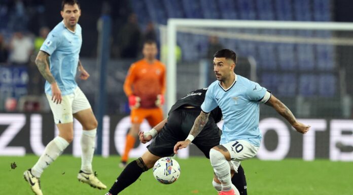 La Lazio batte il Cagliari e raggiunge Atalanta e Fiorentina