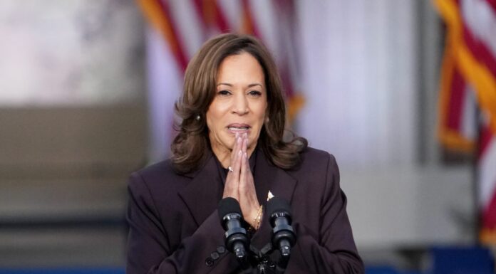 Kamala Harris “Orgogliosa del lavoro fatto. Non abbandonerò mai la lotta per la libertà”