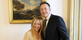 Meloni sente Musk “La sua visione una risorsa per Stati Uniti e Italia”