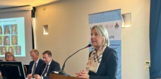 Veneto, Lanzarin “Stanziati 5 milioni per le famiglie fragili”